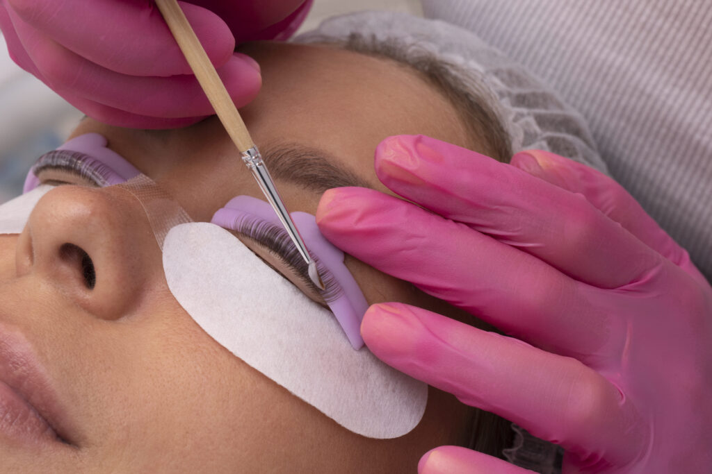 beauty salon in houston, TX 77098